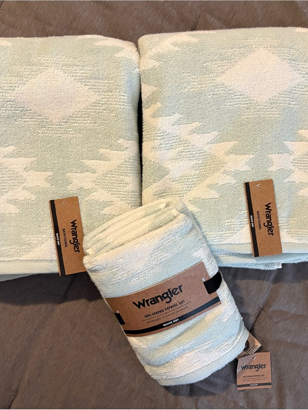 Wrangler Mint & White Geometric Towel Set